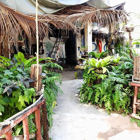 Spicy23 - M' Pai Bay Hostel Σίχανουκβιλ Εξωτερικό φωτογραφία