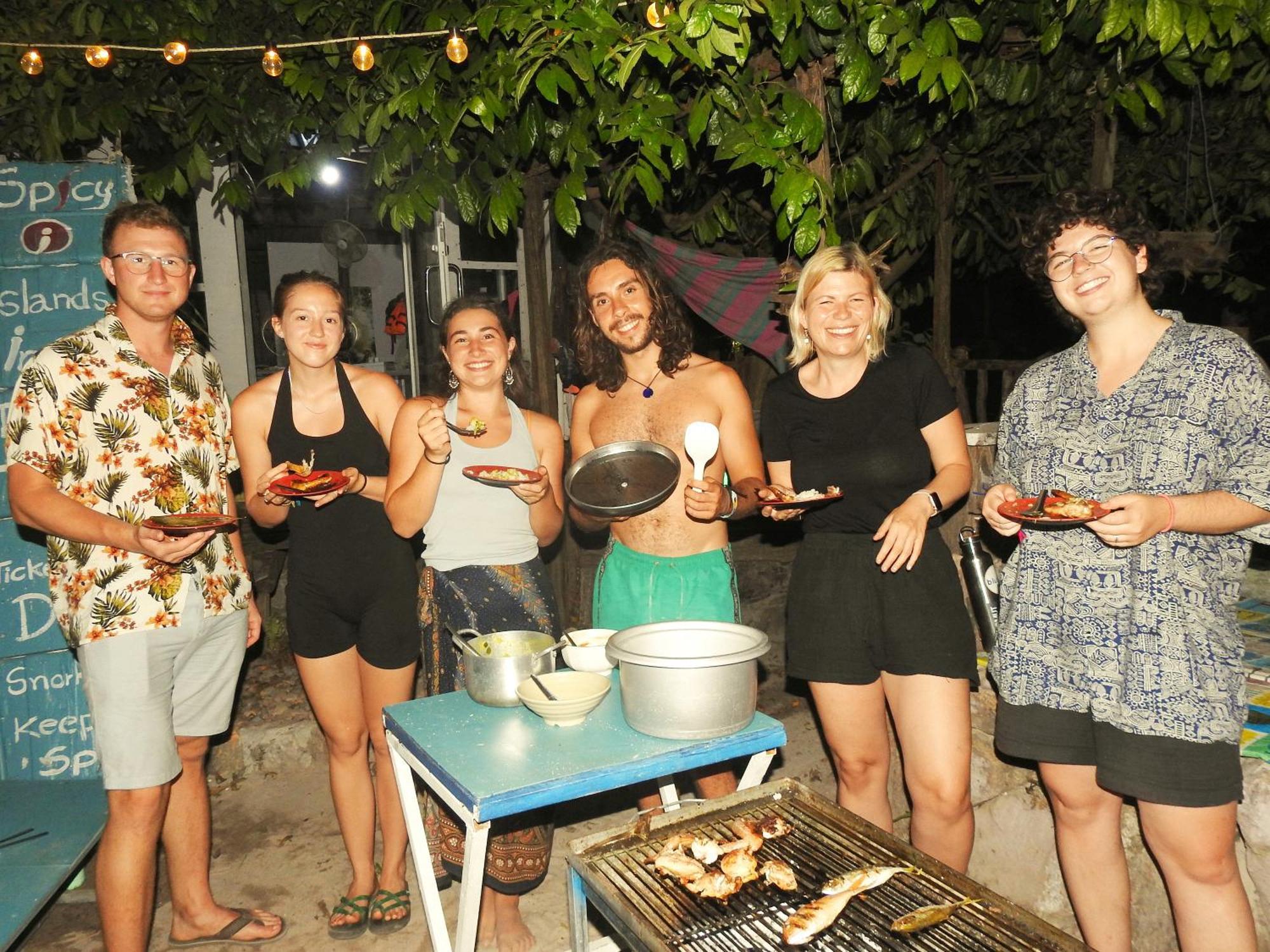 Spicy23 - M' Pai Bay Hostel Σίχανουκβιλ Εξωτερικό φωτογραφία